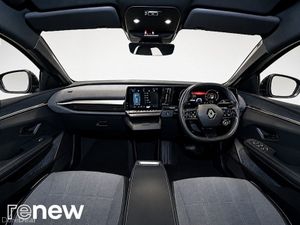 Renault Megane E-Tech Techno EV60 220hp - Image 2
