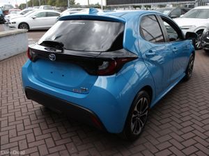 2021 TOYOTA YARIS 5DR HATCHBACK AUTOMATIC 1.5 - Image 4