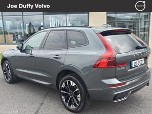 Volvo XC60 Ultra T6 PHEV *New Forest Lake Colour* - Image 3