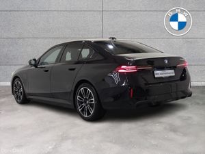 BMW 5-Series 530e M Sport Saloon - Image 3