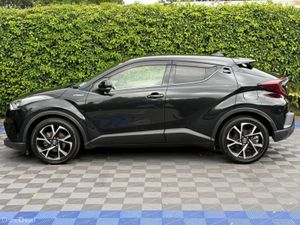 Toyota C-HR G-LED 1.8 HYBRID AUTO // NEW 2 YEAR NC - Image 3