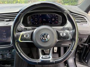 Volkswagen Tiguan R-LINE 4MOTION 2.0 TDI AUTO // H - Image 4