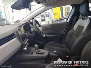 Renault Clio E-TECH Hybrid 145 Auto Evolution - Image 3