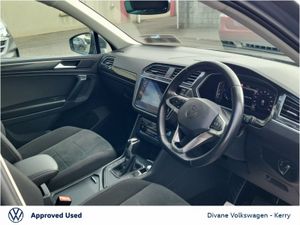 Volkswagen Tiguan ELEGANCE 2.0 TDI 150 BHP AUTOMAT - Image 4
