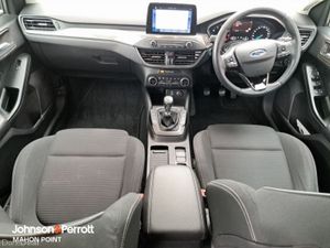 Ford Focus Titanium 1.0 MHEV Manual I TINY MILEAGE - Image 4