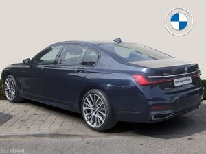 BMW 7-Series 740d  MSport xDrive - Image 2