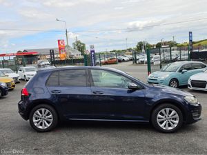 Volkswagen Golf 1.2 TSI AUTOMATIC - REVERSE CAMERA - Image 4