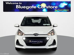 Hyundai i10 DELUXE**MULTIFUNCTIONAL STEERING WHEEL - Image 4