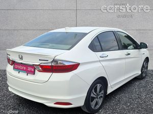 Honda Grace GRACE DAA GM4 4 DR AUTO - Image 3