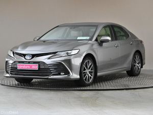 Toyota Camry 2.5 Camry Hybrid Platinum Edition - Image 3