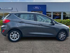 Ford Fiesta 1.1 Zetec 5dr - Image 3