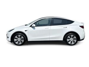 Tesla Model Y Rear Wheel Drive - Image 3