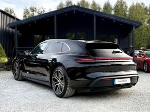Porsche Taycan 4S SPORT TURISMO - Image 4