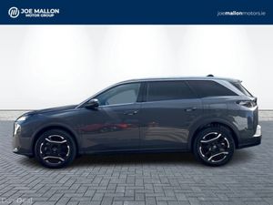 Peugeot 5008 BEV 73kwh 210hp Allure - Image 4