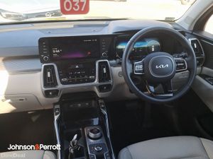 Kia Sorento 1.6 PHEV K3 4X4 7 seats - Image 4