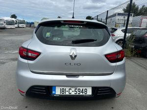 Renault Clio 2018 Manual petrol - Image 3