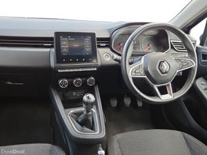 Renault Clio Iconic TCe 100 MY19 - Image 2