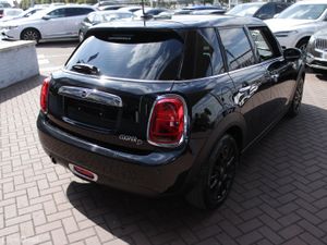 2021 MINI COOPER D 5DR HATCHBACK 1.5D AUTOMATIC - Image 4