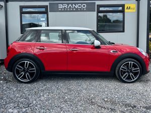 Mini Cooper D Auto 2018 5dr - Image 4