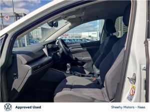 Volkswagen Golf Style 1.5TSI, 18"Jerva Alloys, Win - Image 3