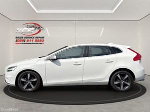 2016 Volvo V40 - R Design - Diesel - New NCT - Image 2