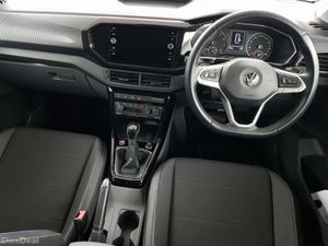 Volkswagen T-Cross TSI 1st plus - Image 4