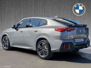 BMW iX2 eDrive20 M Sport - Image 3
