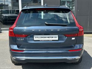 Volvo XC60 T6 Core Recharge Auto (PHEV) - Image 3