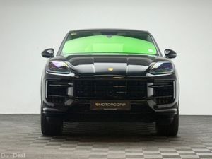 Porsche Cayenne S BLACK EDITION 3.0 V6 E-HYBRID - Image 2