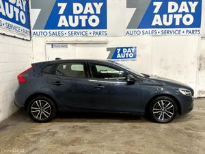 Volvo V40 2.0 D2 MOMENTUM NAV + 120B 120BHP 5DR 40 - Image 3