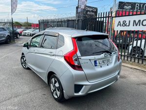 2014 HONDA FIT 1.5 HYBRID - Image 4