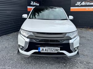 Mitsubishi Outlander 2.0 PHEV AUTO - Image 2