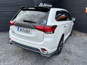 Mitsubishi Outlander 2.0 PHEV AUTO - Image 4