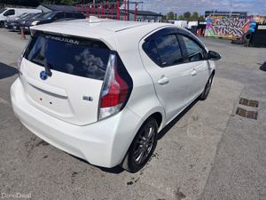2015 Toyota Aqua 1.5L Hybrid Low Miles Fresh NCT - Image 4