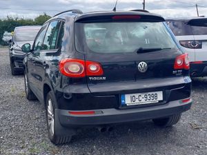 Volkswagen Tiguan 2010 - Image 3