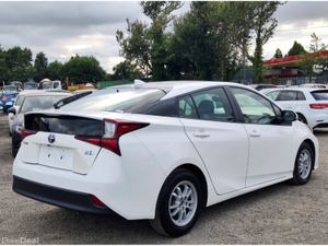 Toyota Prius 1.8L Petrol Hybrid Auto - Cruise Cont - Image 3