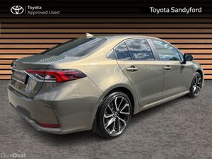 Toyota Corolla TOP SPEC SOL AUTO SALOON // PART LE - Image 2