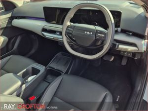 Kia EV4 Fastback Earth 2 - Long Range - Image 3
