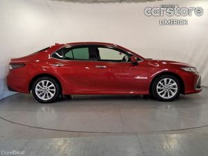 Toyota Camry 2.5 HYBRID - Image 2