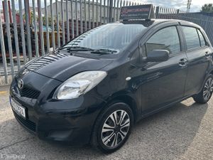 2009 Toyota Yaris Manual - Image 3