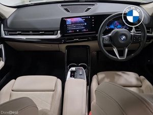 BMW iX1 xDrive30 xLine - Image 4