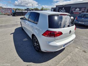 2014 Volkswagen Golf 1.4L Automatic - Image 3