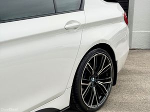 2016 BMW 520D AUTO MSPORT MPERFORMANCE - Image 4