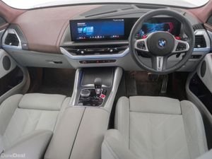 BMW XM 50e - Image 4