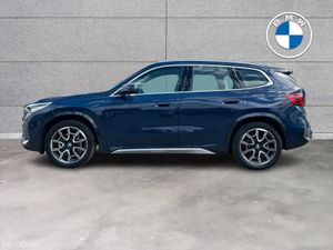 BMW iX1 eDrive20 xLine - Image 3