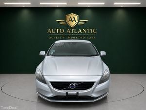 ❁ VOLVO V40 T4 ❁ AUTO ❁ V-Low Mileage ❁ - Image 2