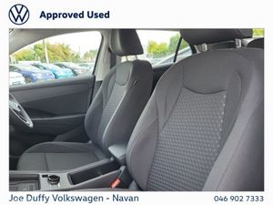 Volkswagen T-Roc LIFE 1.5TSI 116HP AUTO - Image 3