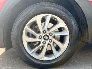 Hyundai Tucson EXECUTIVE - Image 4