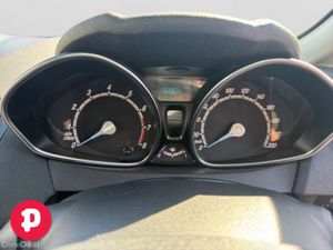 Ford Fiesta Titanium 1.25L 60PS Manual 4DR - STRAI - Image 4