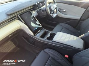 Ford Explorer Premium 77kwh Commercial - Image 3